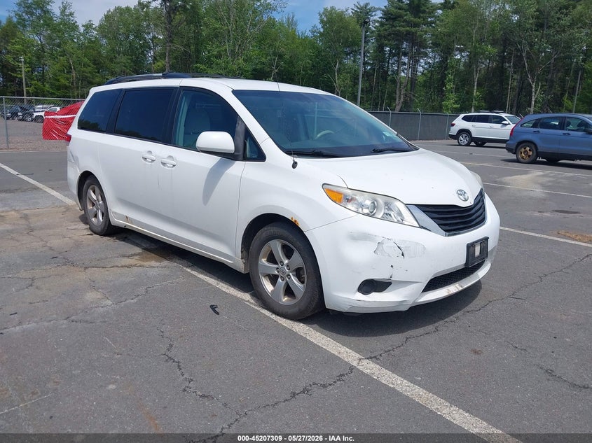 2013 Toyota Sienna