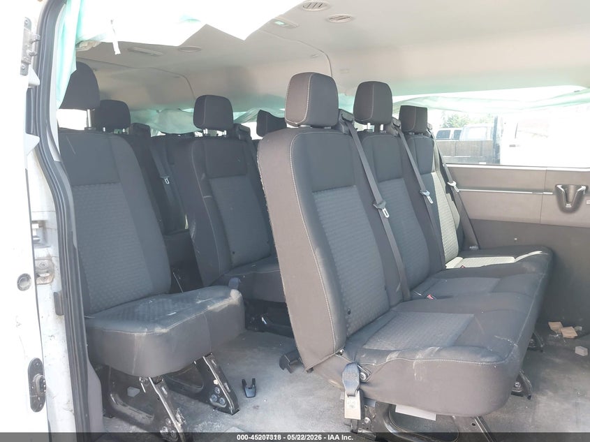 AtlanticExpress - Ford Transit-350