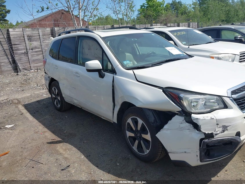 2017 Subaru Forester 2.5I Limited VIN: JF2SJAJC5HH471323 Lot: 45207361