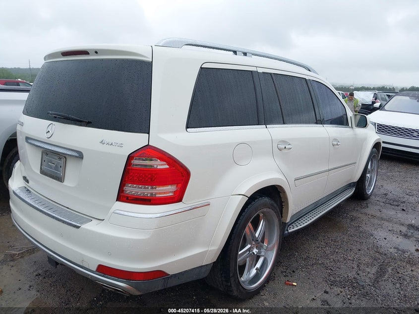 2010 MERCEDES-BENZ GL 550 auction photo 4