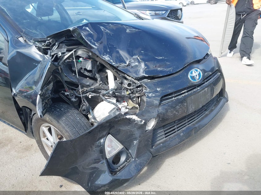 2012 Toyota Prius C Four VIN: JTDKDTB31C1012209 Lot: 45207432