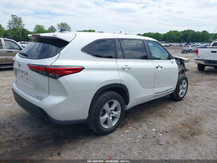 2023 TOYOTA HIGHLANDER auction photo 4