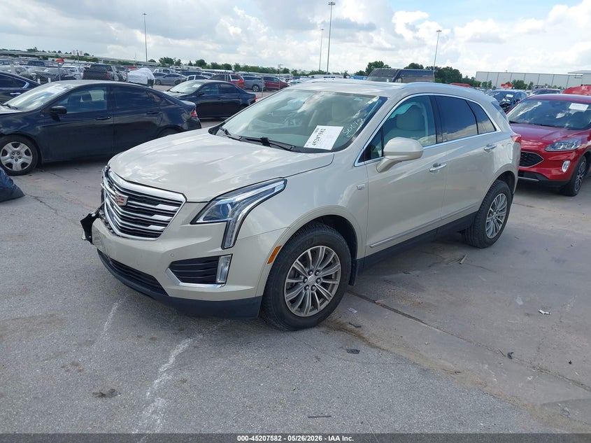 CADILLAC XT5 - zdjęcie 2