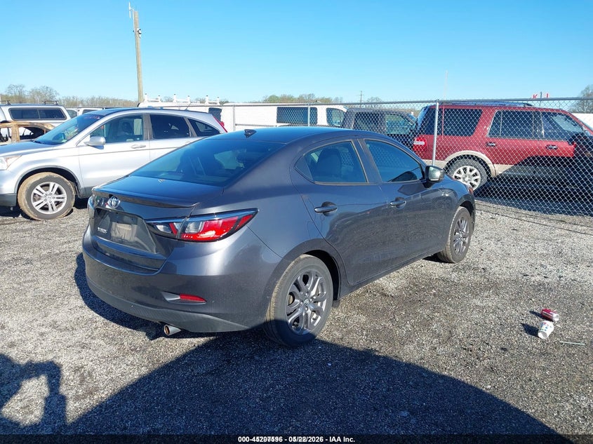 2019 TOYOTA YARIS auction photo 4