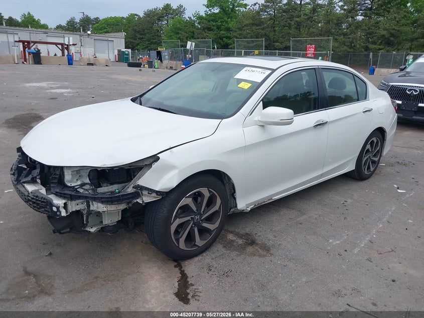 2017 HONDA ACCORD auction photo 2