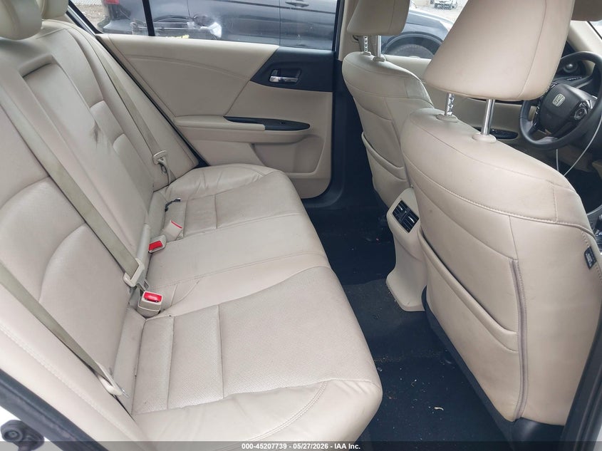 2017 HONDA ACCORD auction photo 8