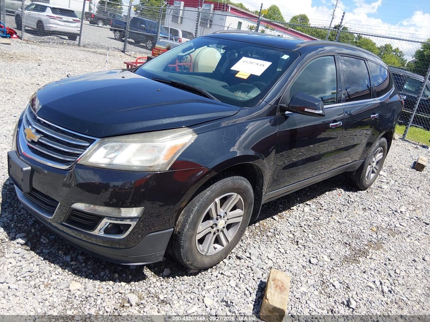 2015 CHEVROLET TRAVERSE auction photo 2