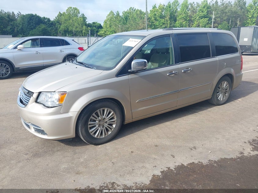 Vin: 2c4rc1gg9er204218, lot: 45705590, chrysler town & country limited 20142
