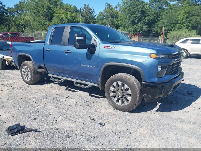 2024 Chevrolet Silverado 2500HD 4WD Standard Bed Custom