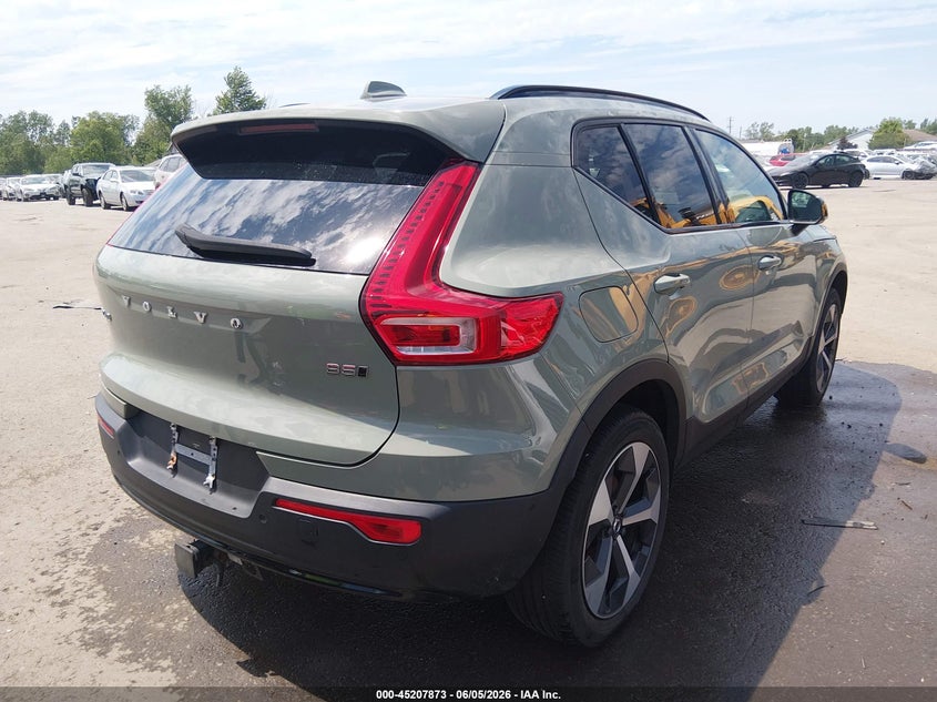 Vin: yv4l12uw4p2911089, lot: 45705614, volvo xc40 b5 plus dark theme 20234
