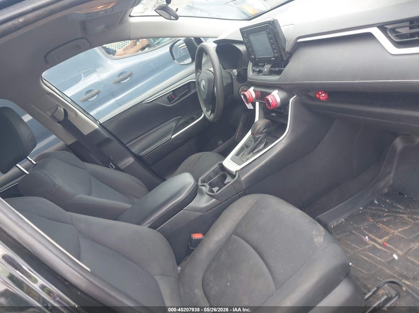 2021 TOYOTA RAV4 auction photo 5