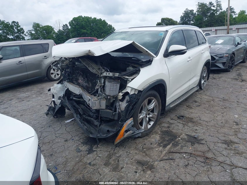 2016 TOYOTA HIGHLANDER auction photo 2