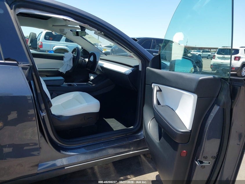 2021 TESLA MODEL Y SPORT UTILITY VEHICLE ELECTRIC