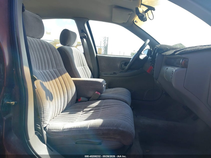 2001 CHEVROLET LUMINA auction photo 5