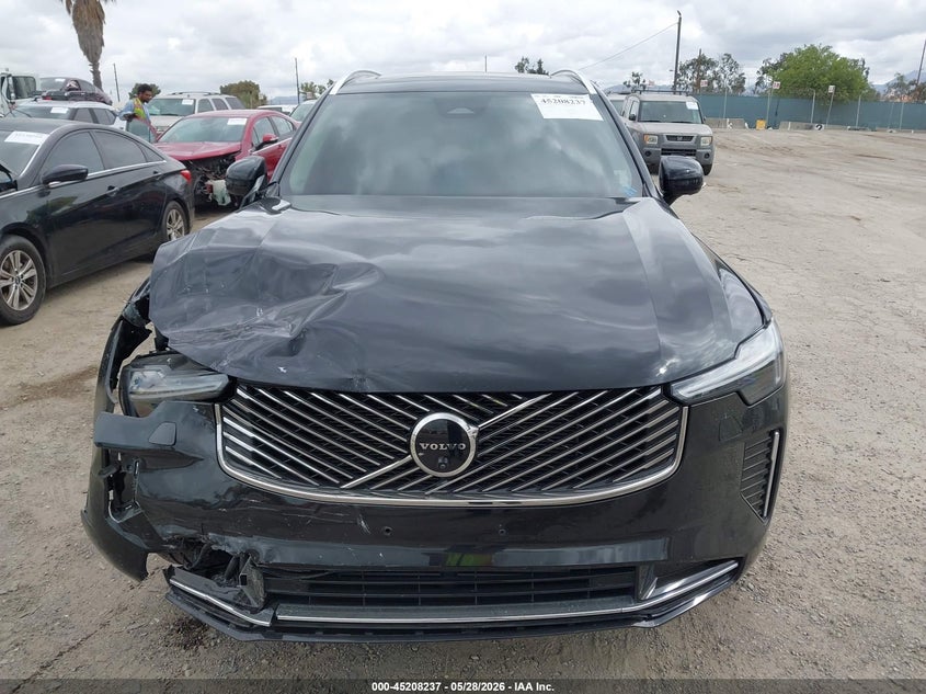 2025 Volvo Xc90 Plug-In Hybrid T8 Ultra 6-Seater VIN: YV4H60JG0S1355094 Lot: 45208237