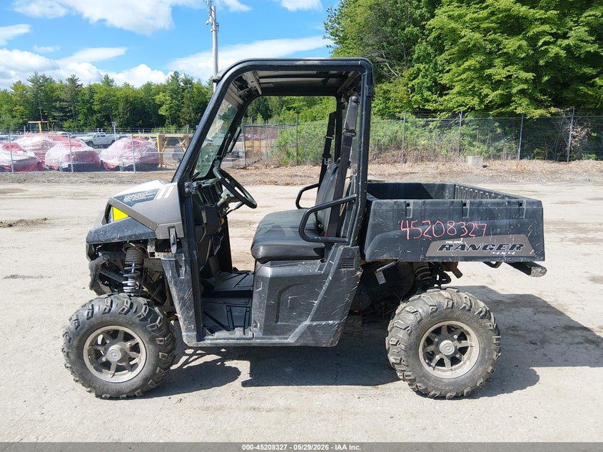 2015 Polaris Ranger 570 Eps VIN: 3NSRME57XFE815352 Lot: 45208327