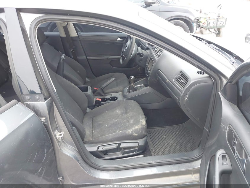 2015 VOLKSWAGEN JETTA auction photo 5