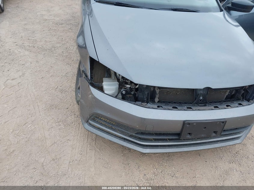 2015 VOLKSWAGEN JETTA auction photo 6