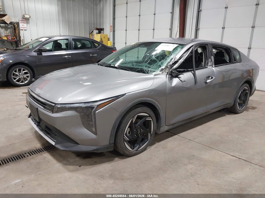 Vin: 3kpfu4de8se121882, lot: 45706295, kia k4 ex 20252
