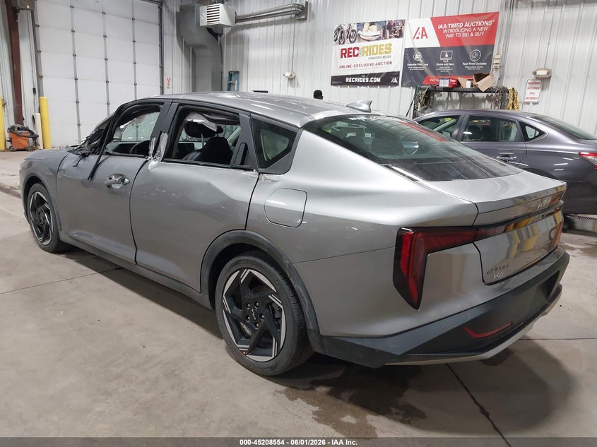 Vin: 3kpfu4de8se121882, lot: 45706295, kia k4 ex 20253