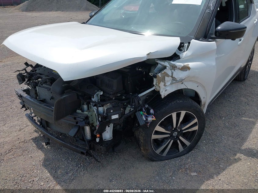 2019 Nissan Kicks Sr VIN: 3N1CP5CU9KL563707 Lot: 45208693