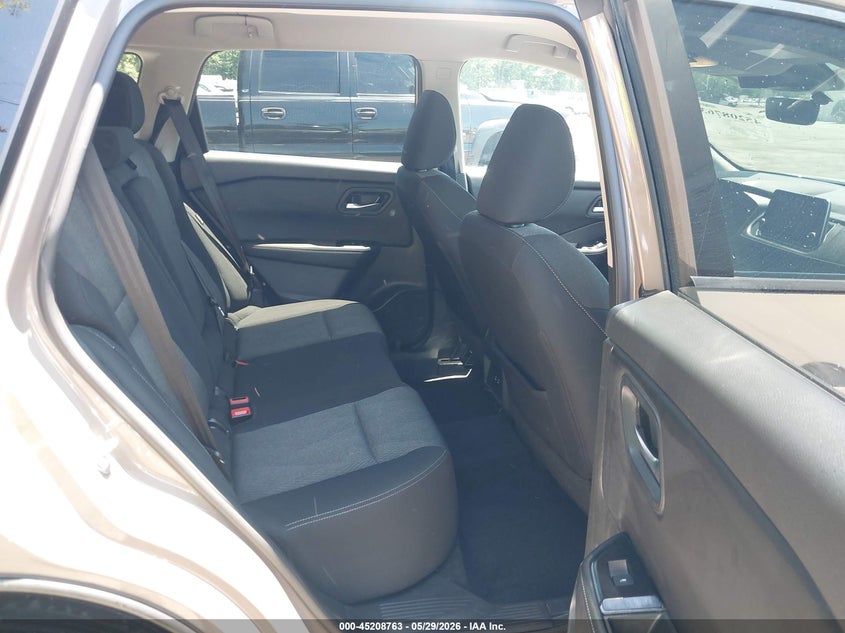 2024 NISSAN ROGUE auction photo 8
