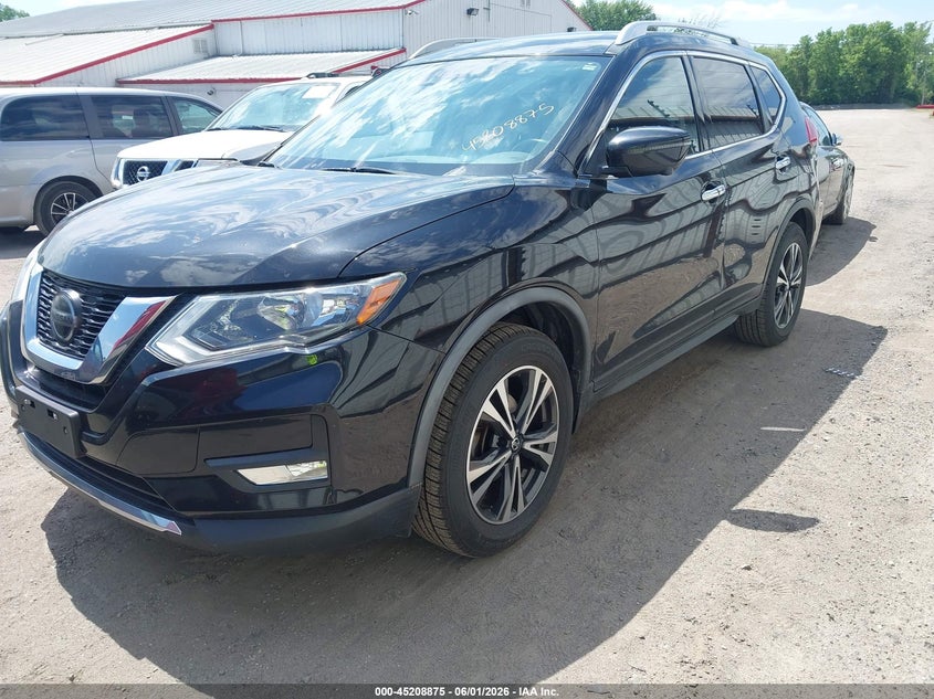 2020 NISSAN ROGUE auction photo 2