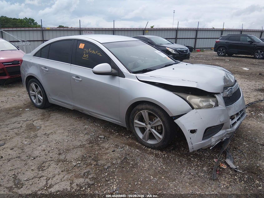 2013 CHEVROLET CRUZE 2LT AUTO