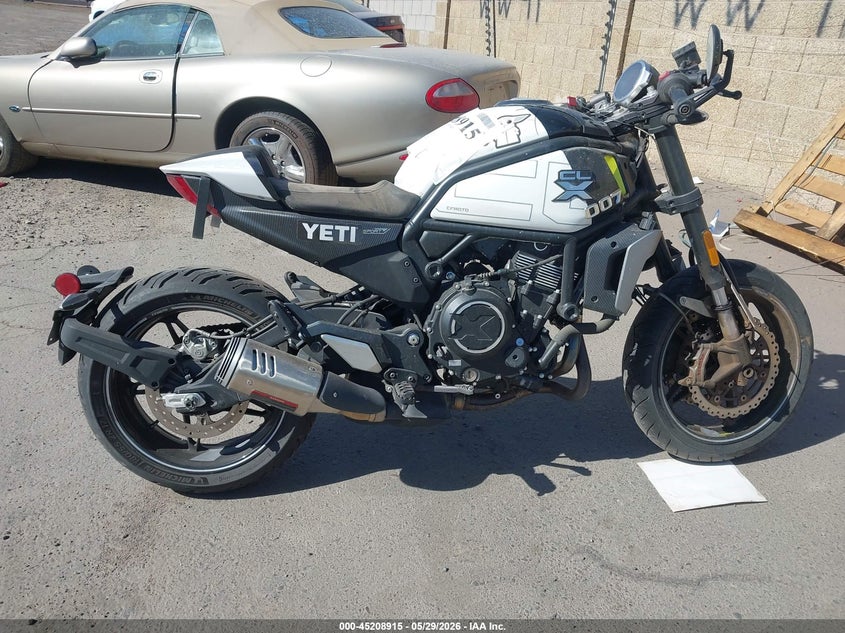 VIN LCEPEWL12N6002909 2022 CF MOTO 700 CL-X