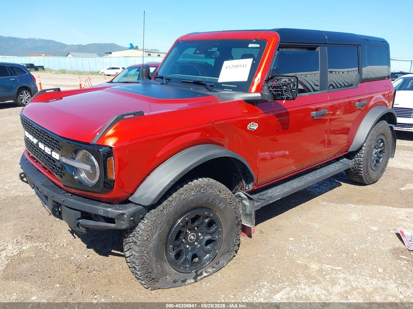2024 FORD BRONCO auction photo 2