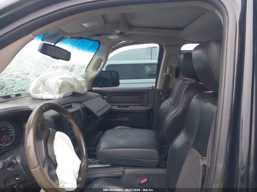 1C6RD7HT3CS192212 2012 Ram 1500 5.7 Ram Sport black