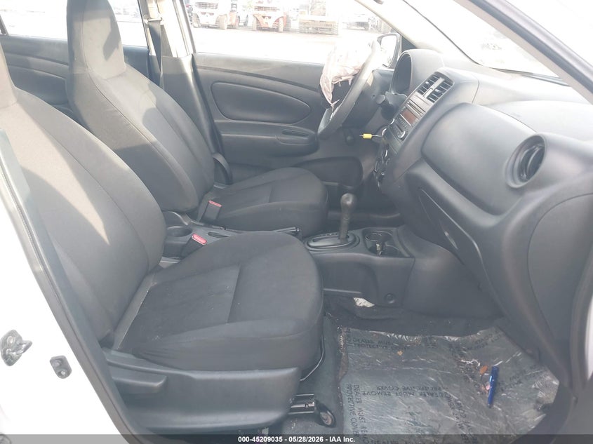 2016 NISSAN VERSA auction photo 5