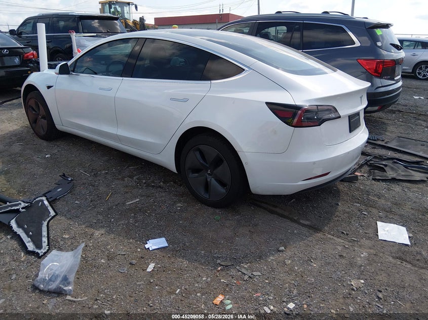 Vin: 5yj3e1eb7kf451350, lot: 45706798, tesla model 3 long range/performance 20193