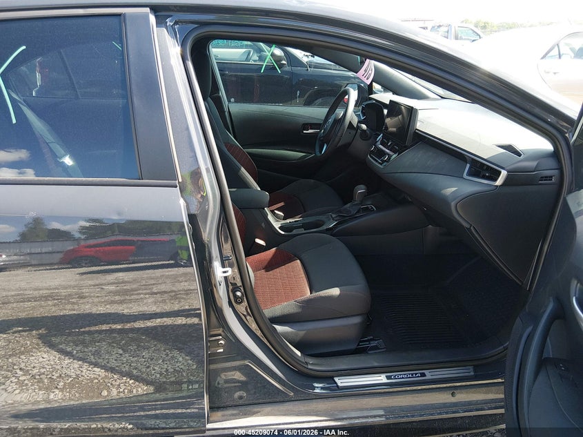 2026 TOYOTA COROLLA auction photo 5