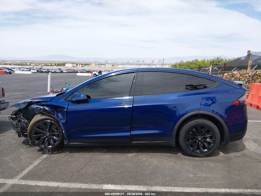 2017 Tesla Model X 100D/75D/90D VIN: 5YJXCDE22HF076064 Lot: 45209121