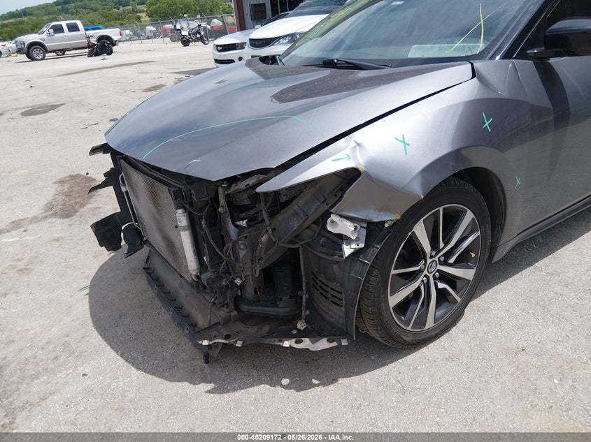 2020 NISSAN MAXIMA auction photo 6