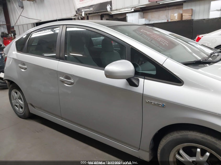 2010 TOYOTA PRIUS HATCHBACK 1.8L I-4 DOHC, VVT, 98HP
