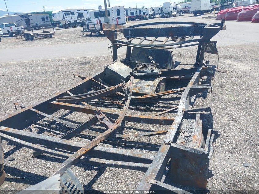 2009 KEYSTONE RAPTOR 299 MP auction photo 5