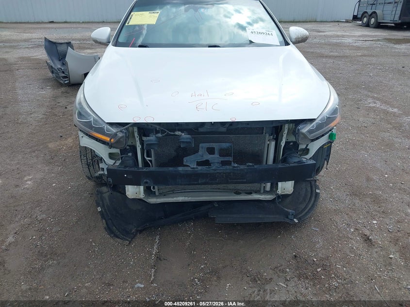 2017 Kia Cadenza Limited VIN: KNALC4J15H5064999 Lot: 45209261