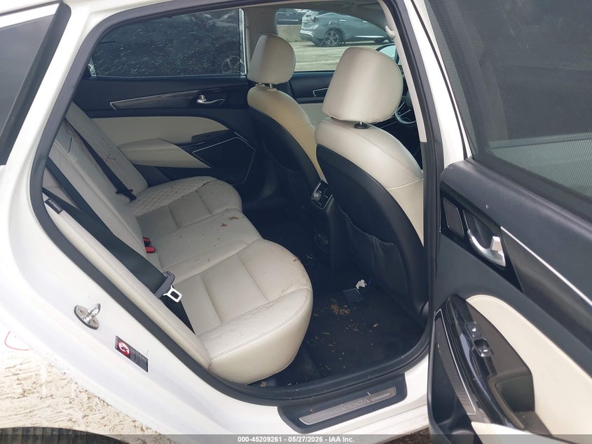 2017 Kia Cadenza Limited VIN: KNALC4J15H5064999 Lot: 45209261