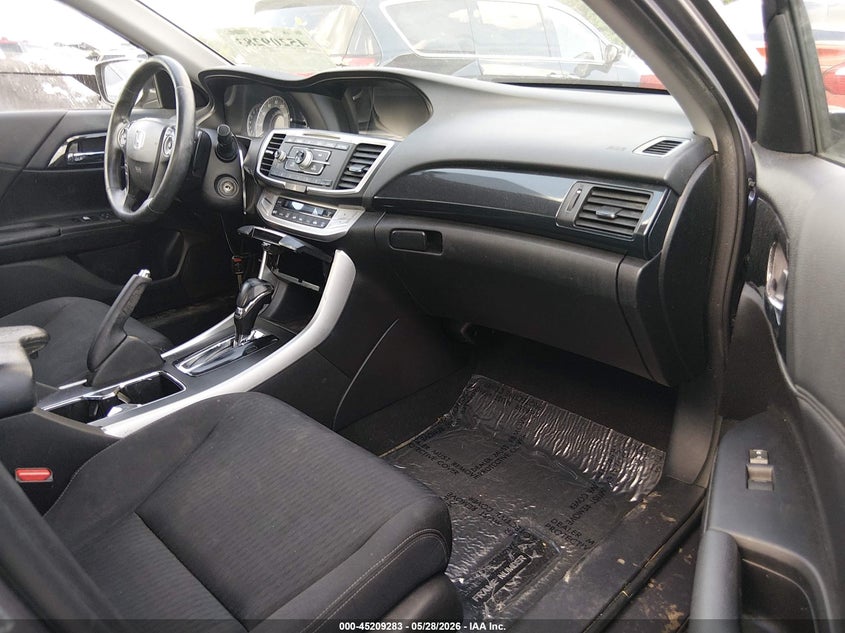 2015 HONDA ACCORD auction photo 5