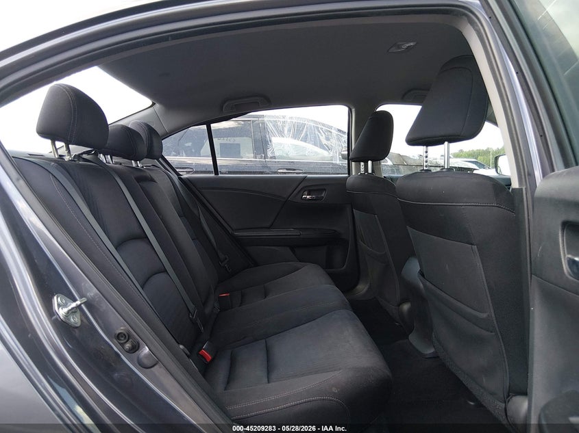 2015 HONDA ACCORD auction photo 8