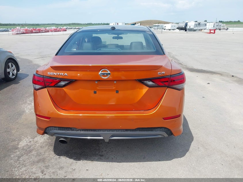 2022 NISSAN SENTRA SR XTRONIC CVT — Фото 16