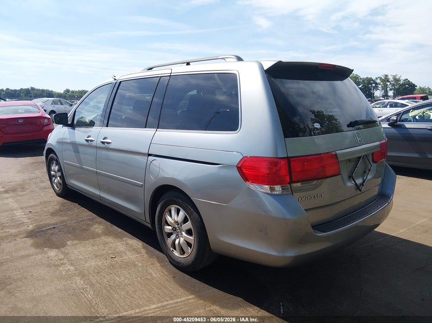 2010 HONDA ODYSSEY auction photo 3