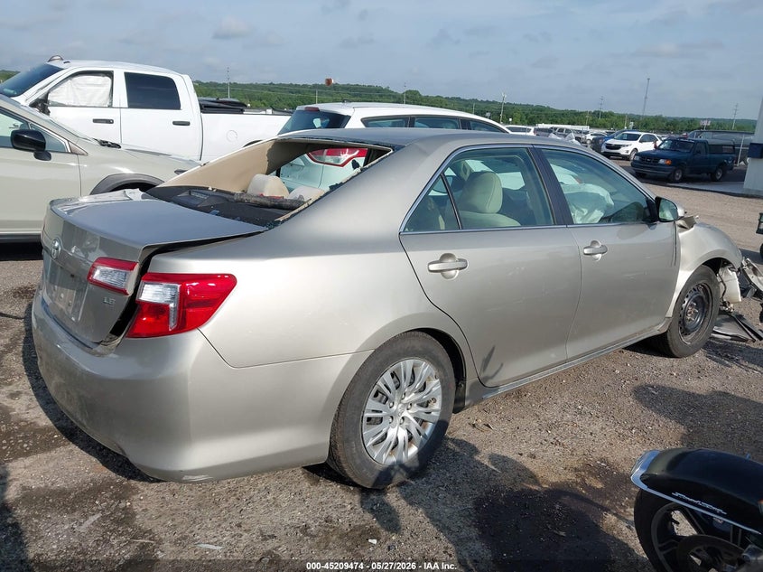 2014 TOYOTA CAMRY auction photo 4