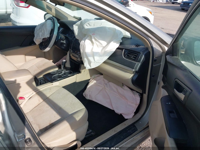 2014 TOYOTA CAMRY auction photo 5