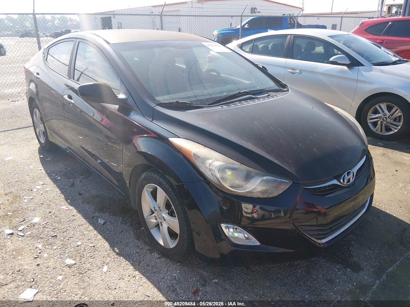 2013 HYUNDAI ELANTRA GLS