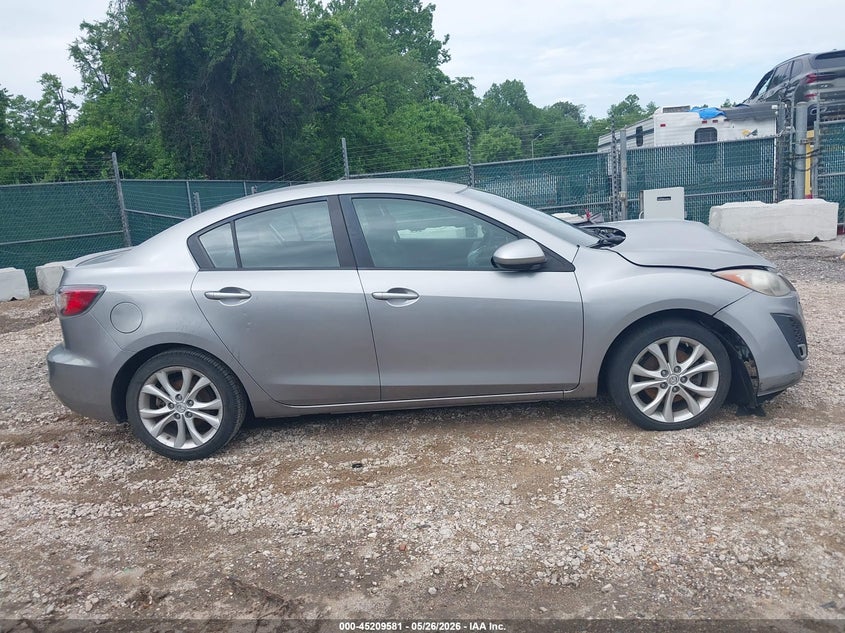 MAZDA MAZDA3 2011 VIN JM1BL1U64B1476723