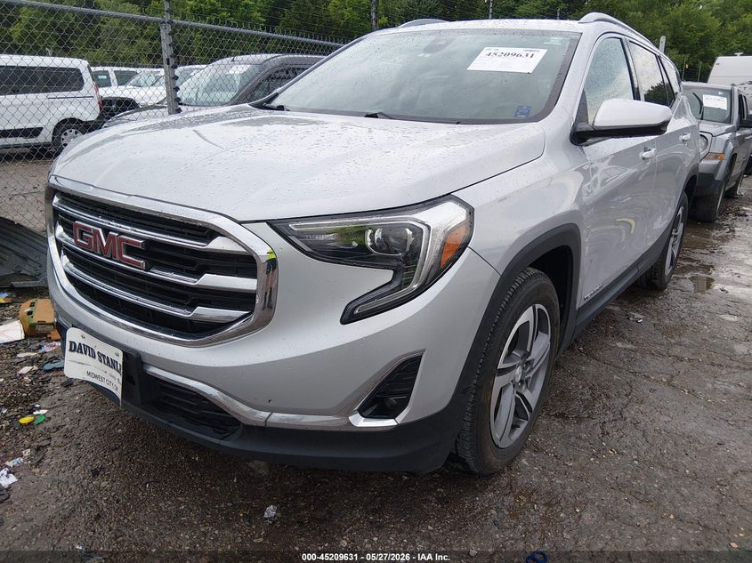 2020 GMC TERRAIN auction photo 2