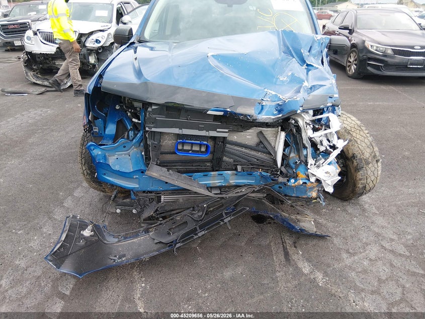 2024 FORD MAVERICK auction photo 6
